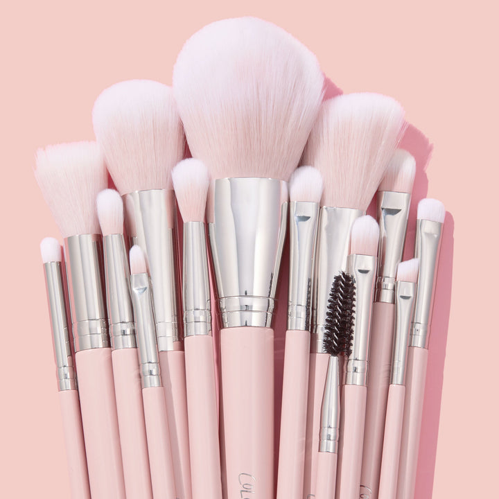Smoke 'N Roses Brush Roll - Daily Set